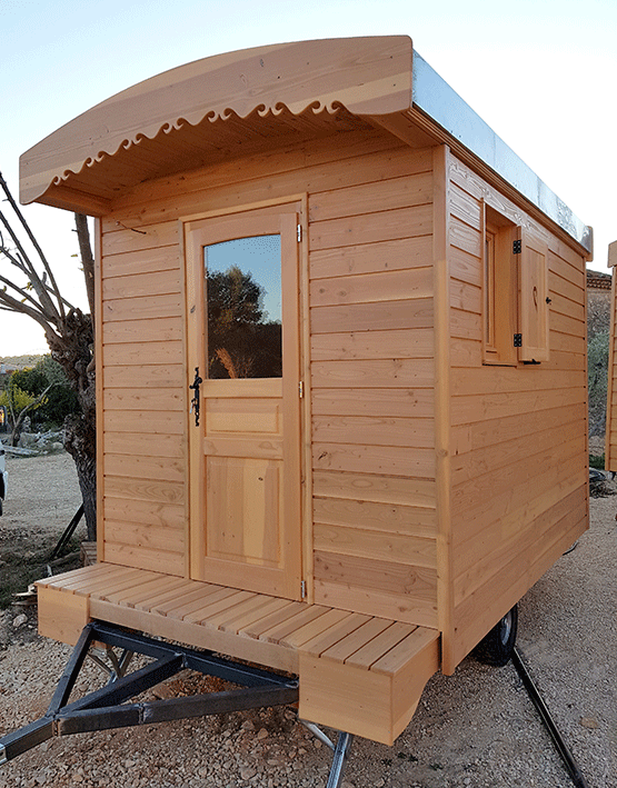 TROTTINETTE-la-petite-roulotte-chambre