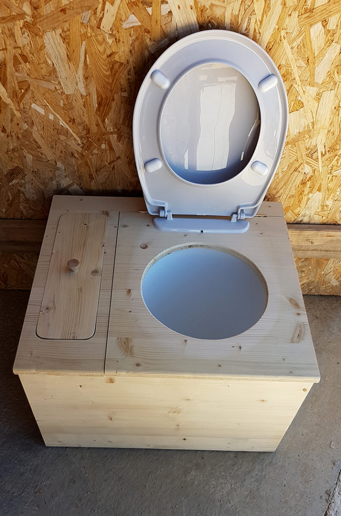 Modèle de wc sec by Stef menuisier Gard