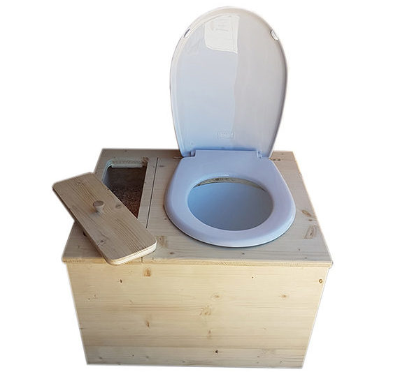 Toilettes sèches by stef menuisier
