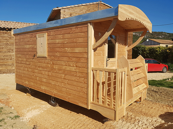 ROULOTTE-BOIS-MOBILE