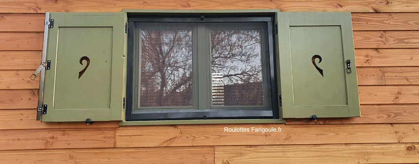 moustiquaires-fenetres-roulotte-Farigoule